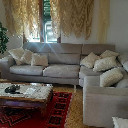 Casa Vacanza Dh La Spezia Luaran gambar