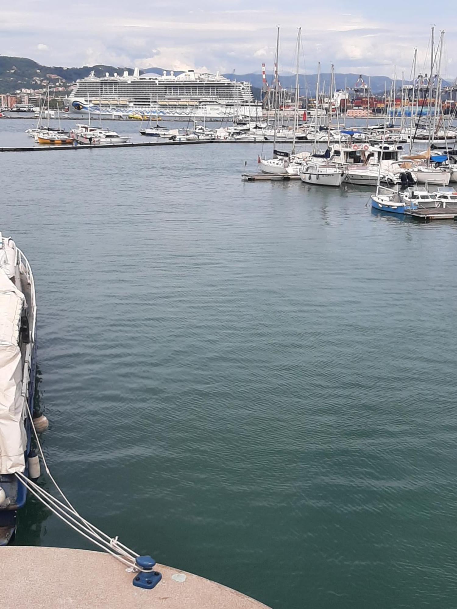 Casa Vacanza Dh La Spezia Luaran gambar