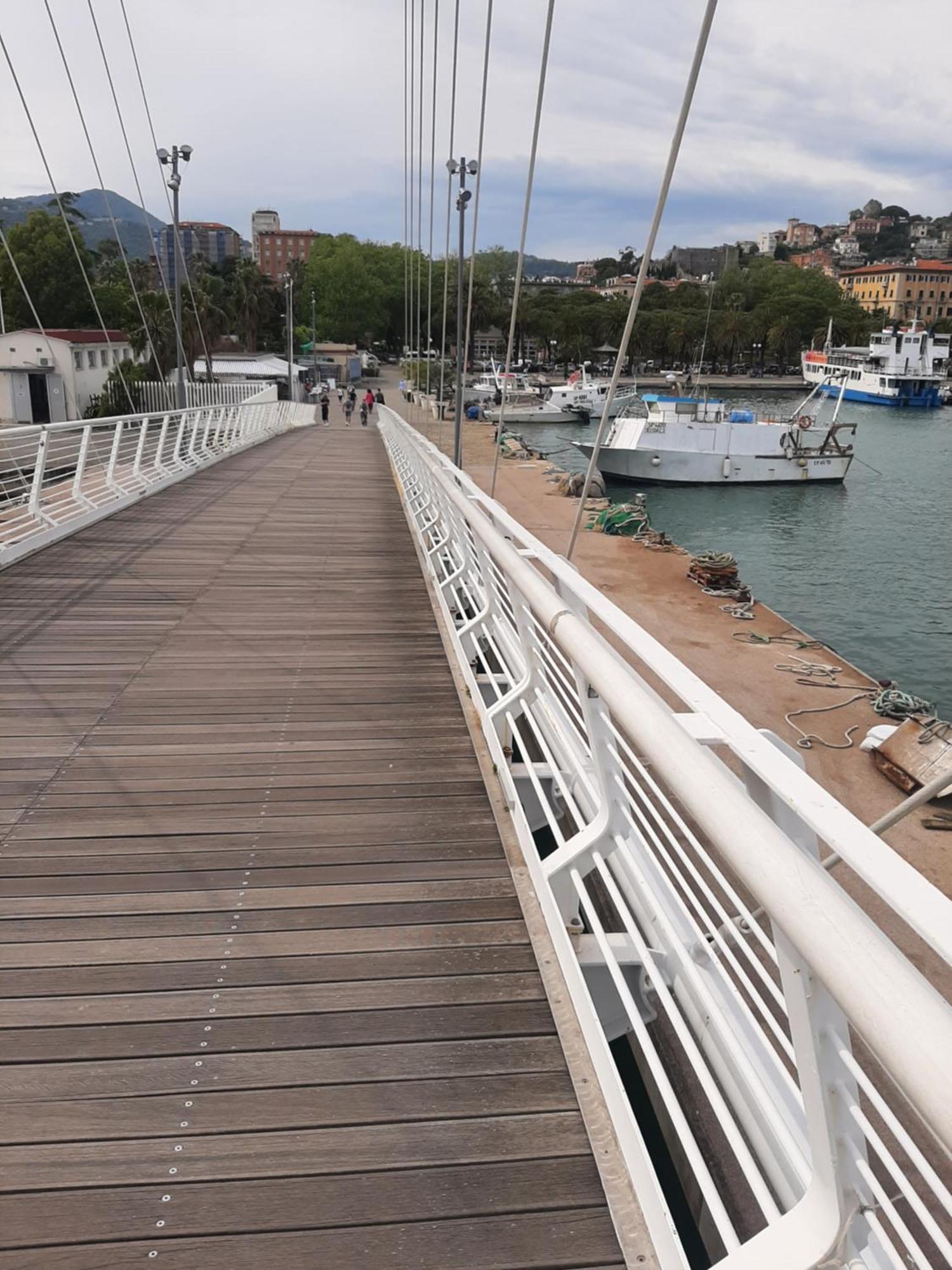 Casa Vacanza Dh La Spezia Luaran gambar